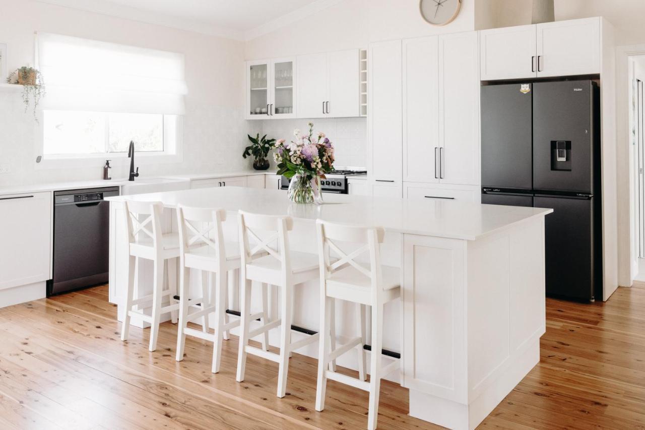 Lexton House - Luxurious Cottage Parkes Extérieur photo