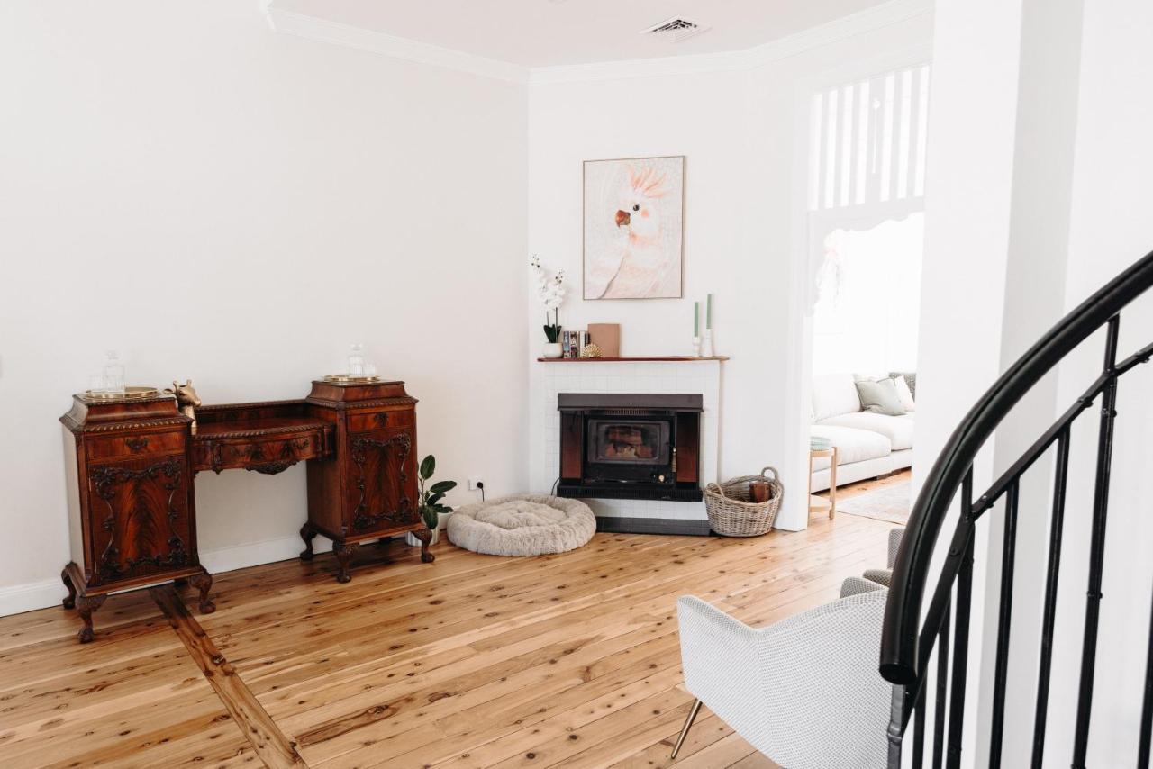 Lexton House - Luxurious Cottage Parkes Extérieur photo